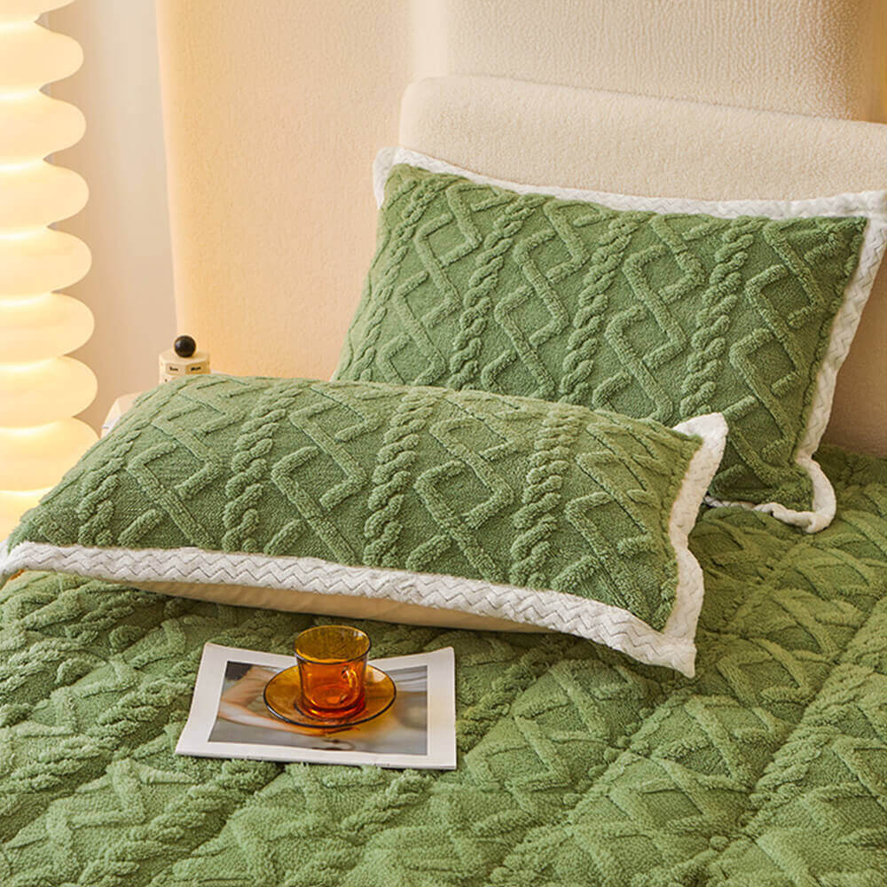 Yatella® Kadife Örgü Desenli Lastikli Yatak Örtüsü