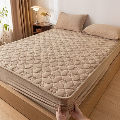 Yatella® Kadife Papatya Desenli Lastikli Yatak Örtüsü